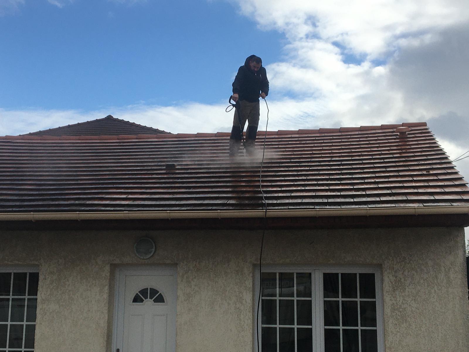 Réfection de toiture ancienne à Bezons (95870) par RV Couvreur dans le Val-d’Oise (95)