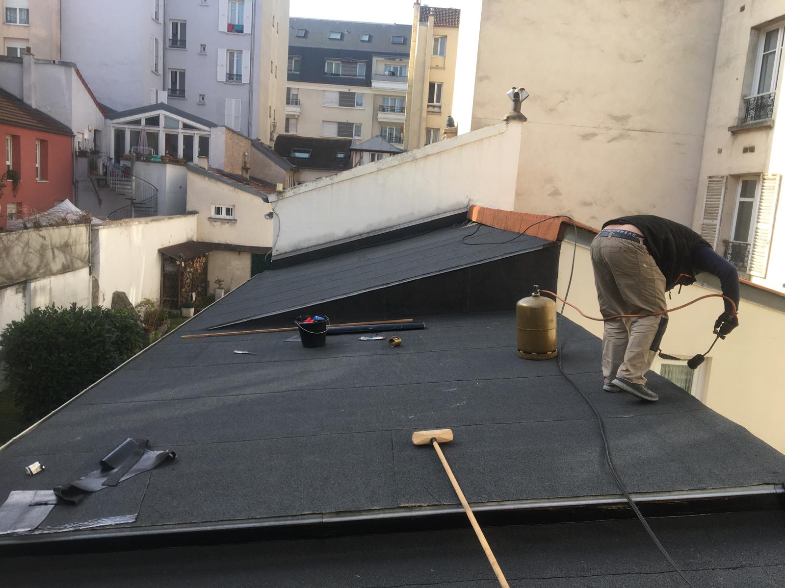 Pose de toiture zinc à Bezons (95870) par RV Couvreur Val-d’Oise 95